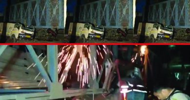 Foot-over bridge collapsed in Mumbai