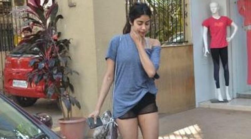 Janhvi Kapoor Spotted While Steps Out In The City
