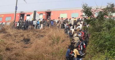Lokmanya Tilak Express Derails In Cuttack