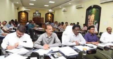 Guntur District Collector Samuel Anand kumar in Video Conference