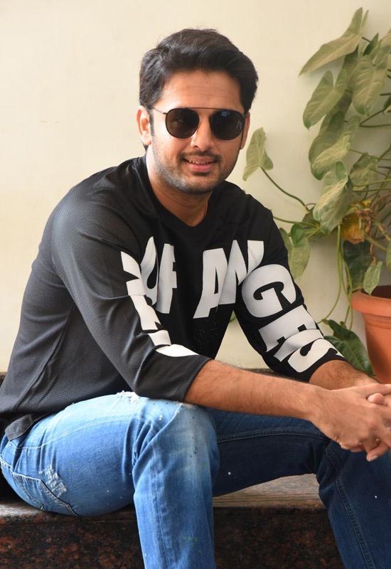 Vaartha Online Edition %%page%% %%primary_category%% _Nithin Interview Pics  | Vaartha