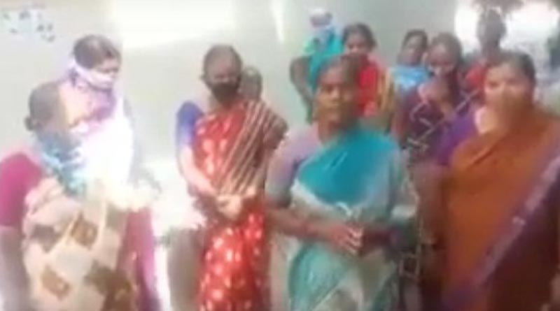 ladies posted video from nizamabad