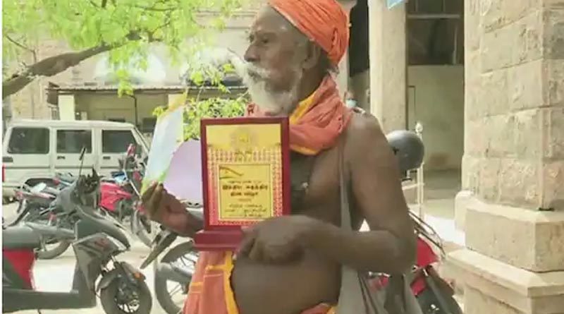 beggar donated Rs. Lakh to Corona Assistance Fund