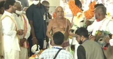 CM YS Jagan inaugurated the Gopuja at Narasa Rao Peta