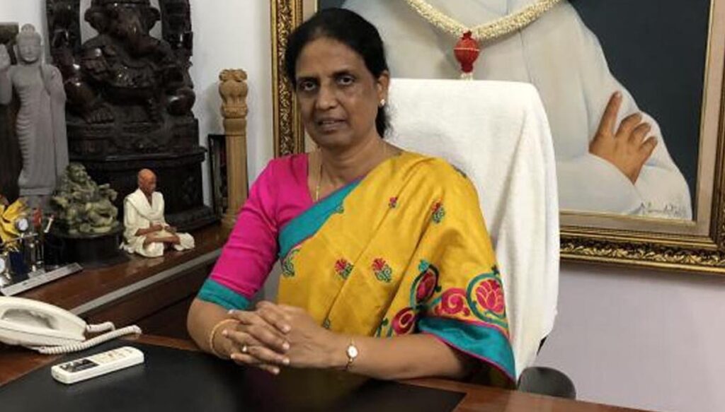 TS Minister Sabitaindra Reddy