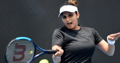 Sania Mirza selected again in tops