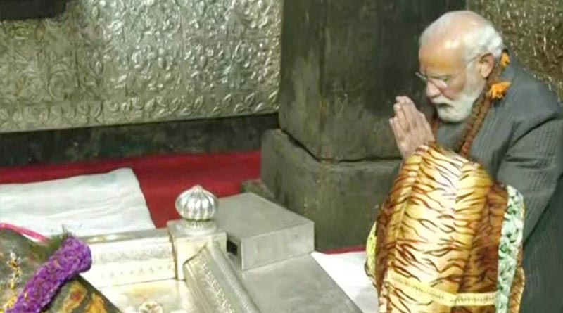 Modi worships at Kedarnath temple