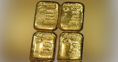 dri seizes smuggled gold in visakhapatnam